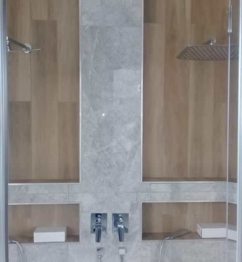 0b8f01a3-c557-48ee-9f81-e605b39a8e18